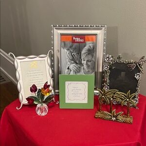 Misc group of adorable frames and PalmTree card holder